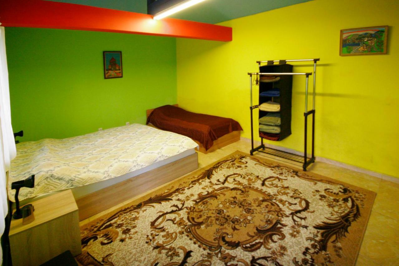 Chuchi Guest House 1 Zlatna Panega Dış mekan fotoğraf